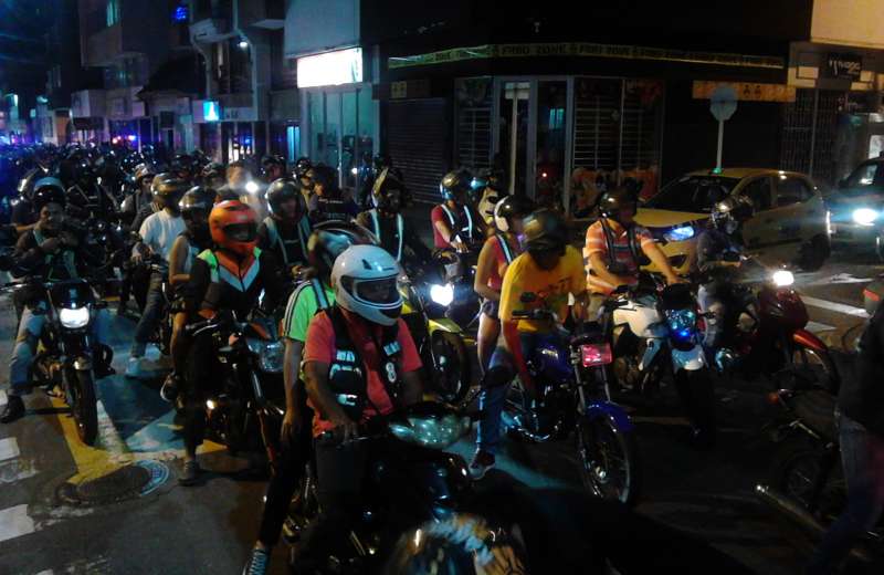 Motocilistas salieron a exigir rebaja en el precio del Soat