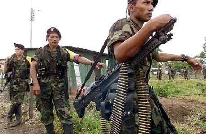 Conversatorio sobre periodismo y el conflicto armado colombiano